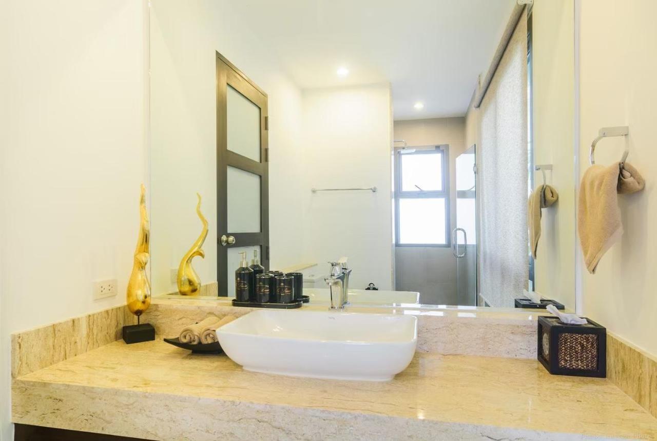 Shanti Villas X Monthstayz Thailand Rawai Eksteriør billede
